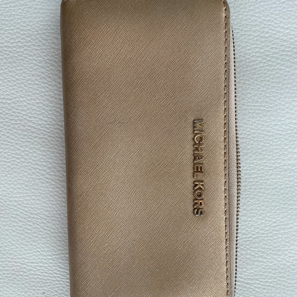 Michael Kors Gold Wallet
